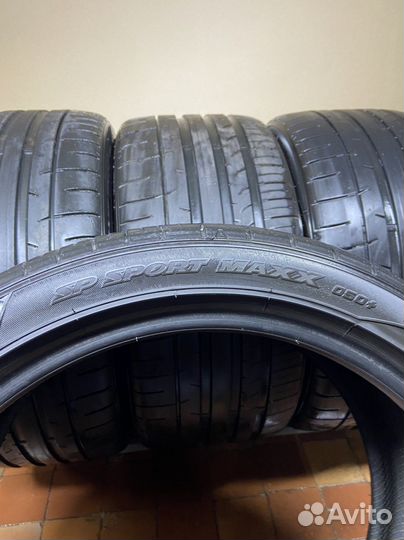 Dunlop SP Sport Maxx 050+ 235/40 R18 и 255/35 R18 95Y
