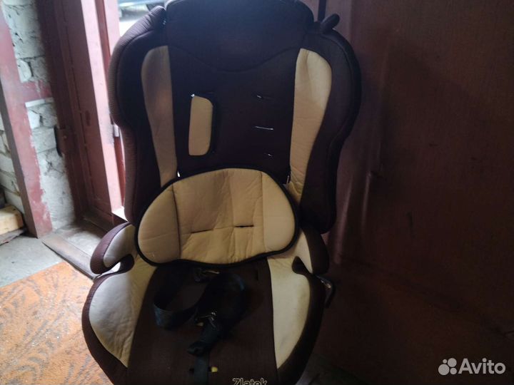 Детское кресло