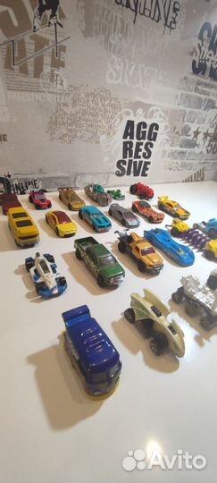 Hot wheels машинки