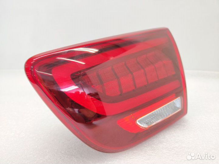 Фонарь крышки багажника (внутренний) задний правый