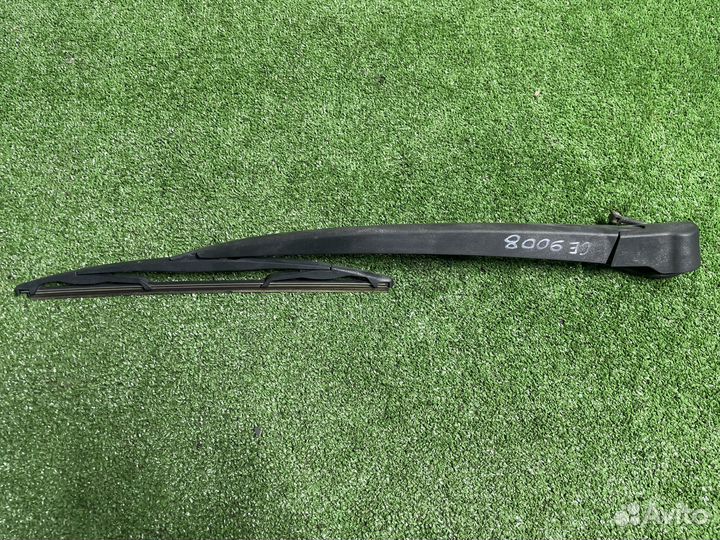 Задний стеклоочиститель в сборе Cadillac Escalade