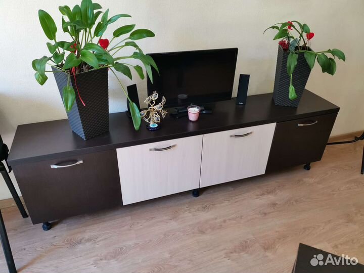 Тумба под тв