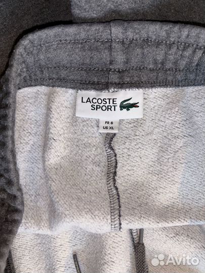 Спортивные штаны Lacoste