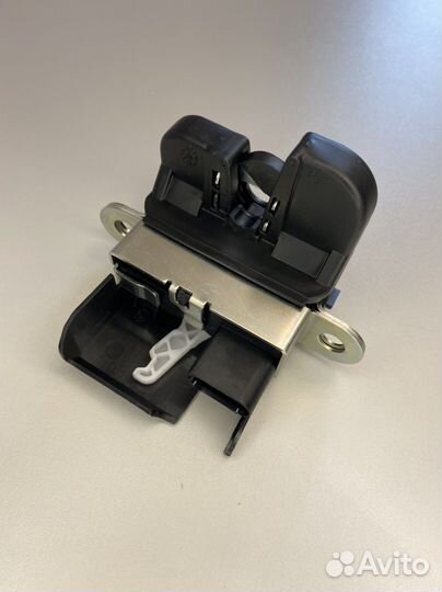 Замок багажника Volksawagen