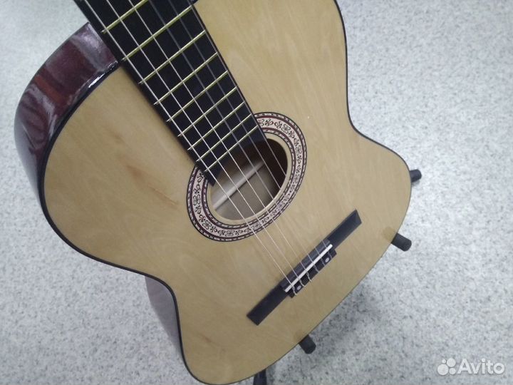 Бюджетные классические гитары