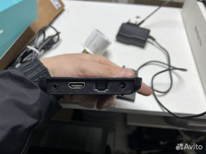 Приставка для телевизора android H96 Max 4k