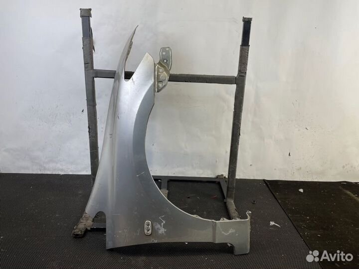 Крыло переднее правое Honda Civic 4D