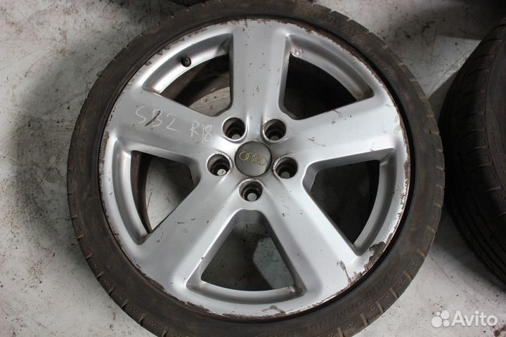 R18 Runway Enduro 726 225/40, PCD 5x112 DIA 66.5