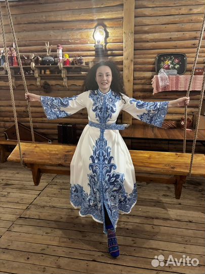 Платье женское 44 46