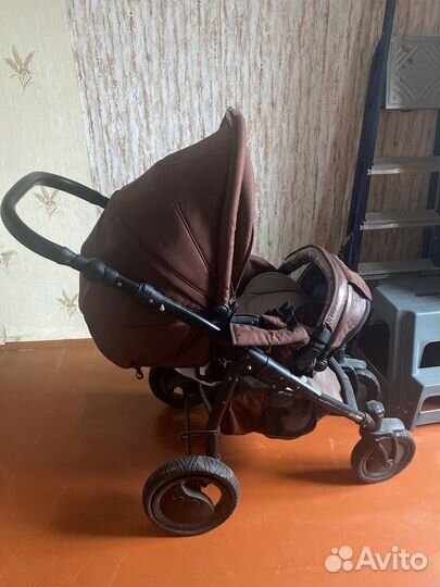 Прогулочная коляска zippy