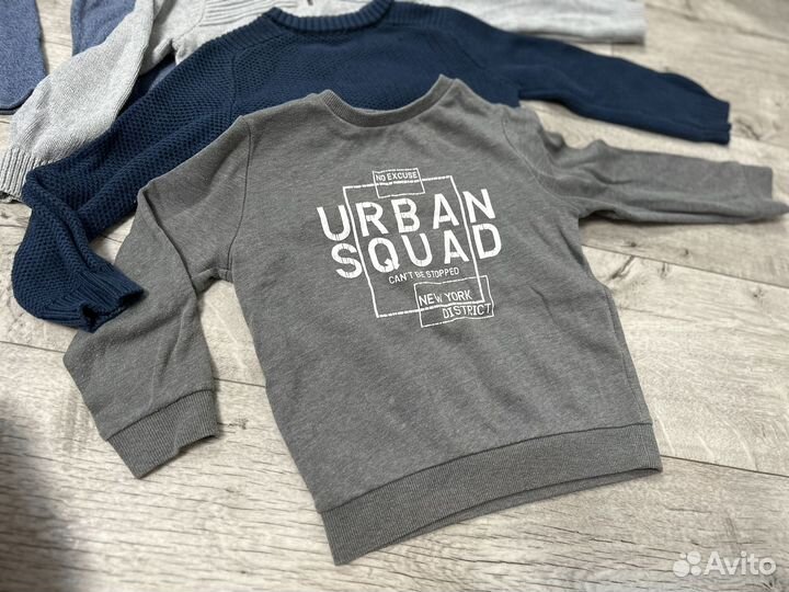 Пакет брендовой одежды теплой для мальчика