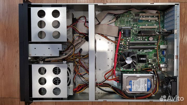 Сервер Intel Xeon 3085 3GHz