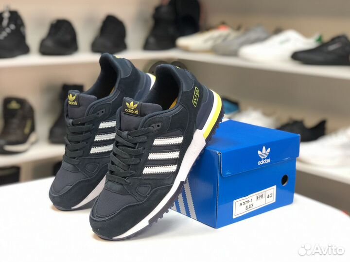 Кроссовки Adidas zx750