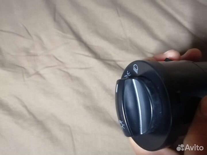 Включатель фар поло седан 6RF941531