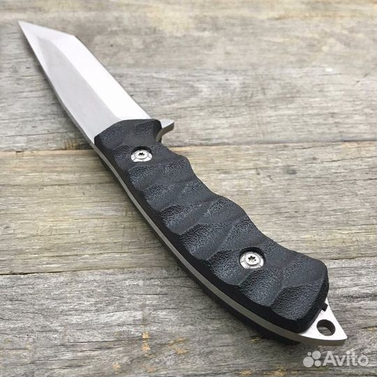 Нож туристический