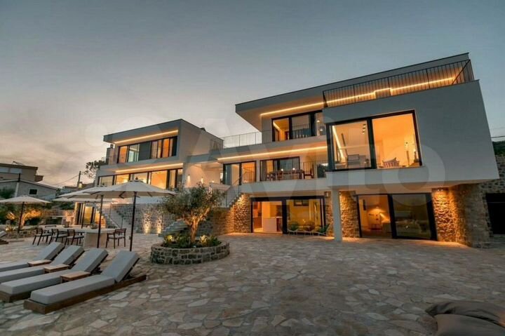 Отельный дом на берегу Чёрного моря