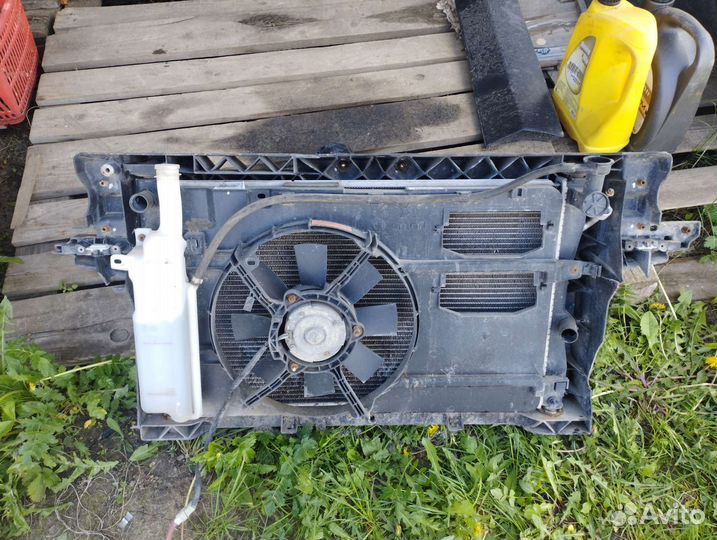 Кассета радиатора. Мицубиси кольт. в сборе