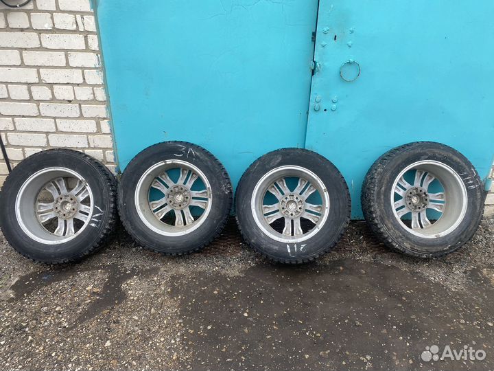 Колеса зимние R17 Nissan