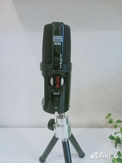 Рекордер Zoom h2n. В идеальном состоянии