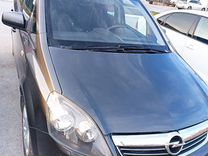 Opel Zafira 1.8 MT, 2010, 239 000 км, с пробегом, цена 790 000 руб.