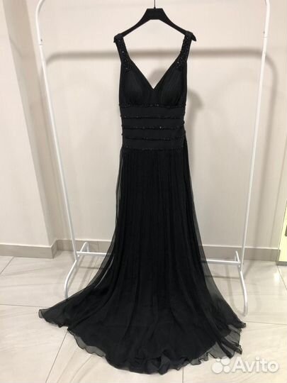 Вечернее платье в пол