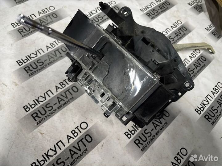 Селектор АКПП Toyota Land Cruiser 200 1vdftv