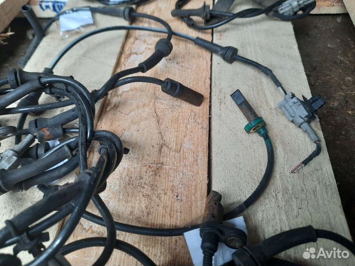 Датчик абс ниссан кашкай j10