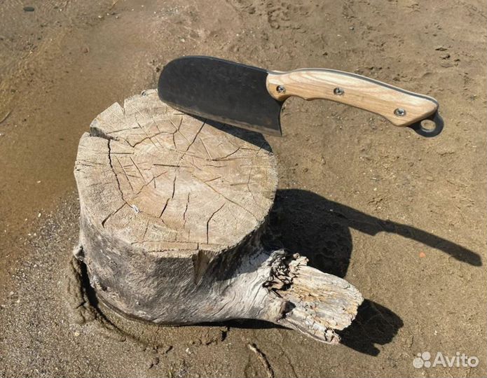 Топор кованый подарочный