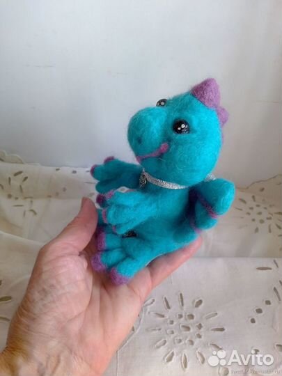Дракон Незабудка подарок валяный из шерсти