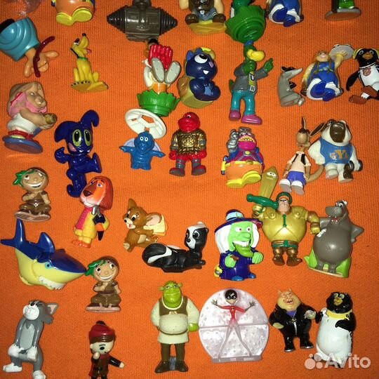 Игрушки Из киндер сюрприза пакетом