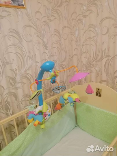 Мобиль на кроватку Tiny Love