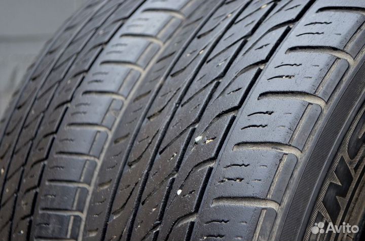 Toyo Extensa A/S 215/60 R17