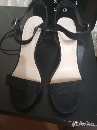 Босоножки женские 37 размер