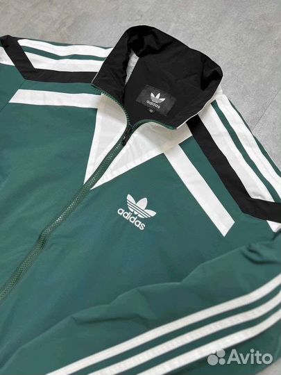 Ветровка adidas