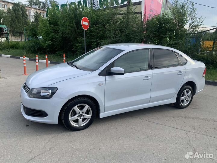 Volkswagen Polo 1.6 AT, 2014, 140 000 км