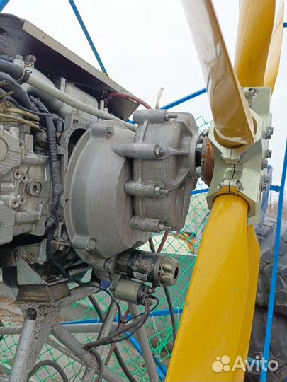 Лодка моторная