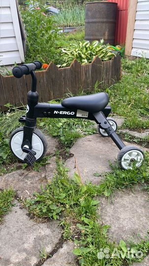 Беговел детский трехколесный