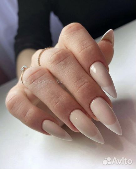 Наращивание ногтей, маникюр, педикюр, шеллак