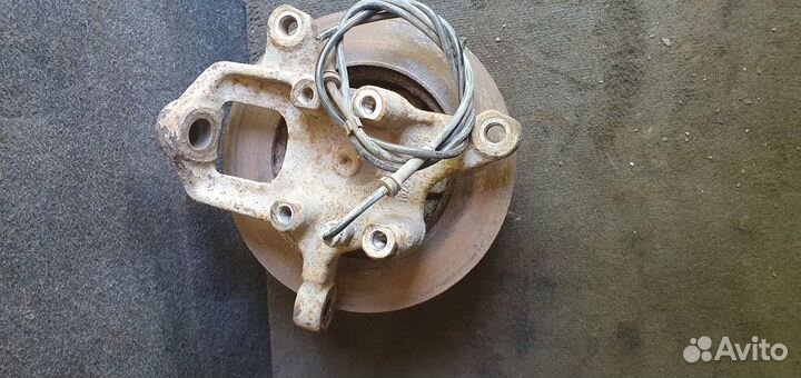 Поворотные кулаки в сборе Mercedes-Benz Sprinter 1