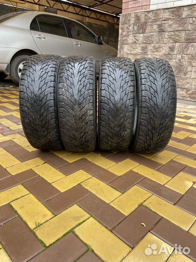 Nokian Tyres Hakkapeliitta R2