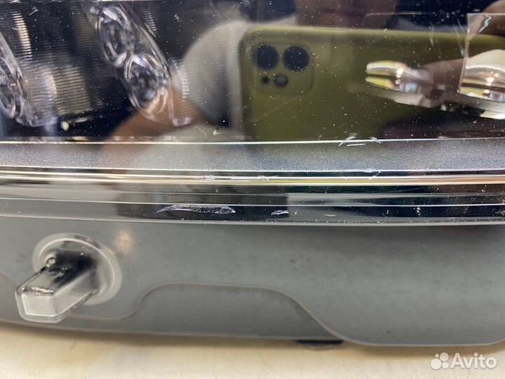 Фара левая Volvo XC90 2015+ Led