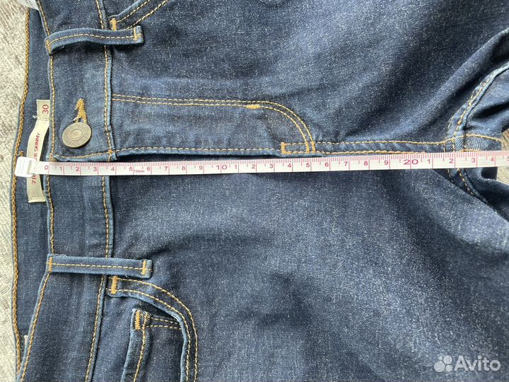 Джинсы Levis 710 Super skinny 30