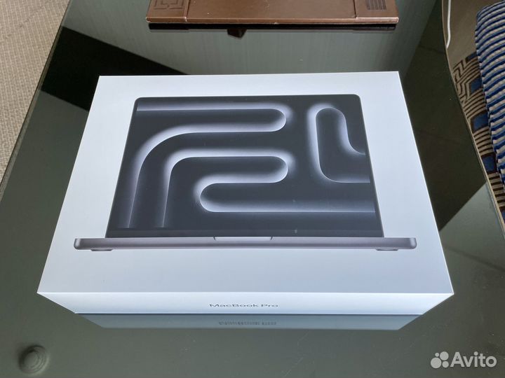 Apple MacBook Pro 14 M3 Pro, 18GB, 1TB SSD