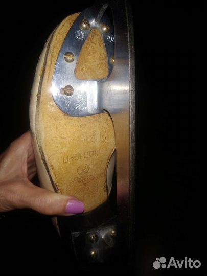 Детские лыжи и фигурные коньки