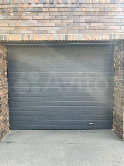 Коттедж 202 м² на участке 4 сот.