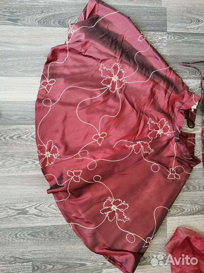 Продам шикарное платье