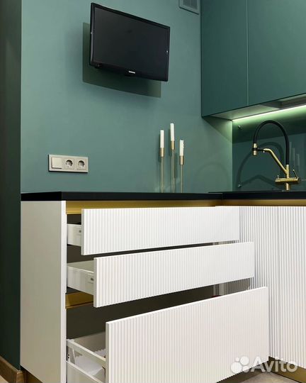 Кухня угловая / сборка бесплатно