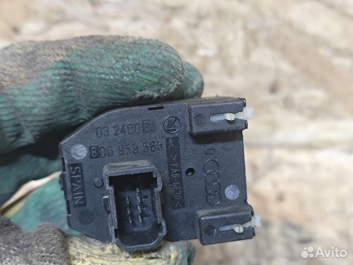 Блок управления зеркалами Audi A4 B5