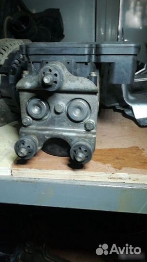 Audi Q7 блок ABS 4L0614517D