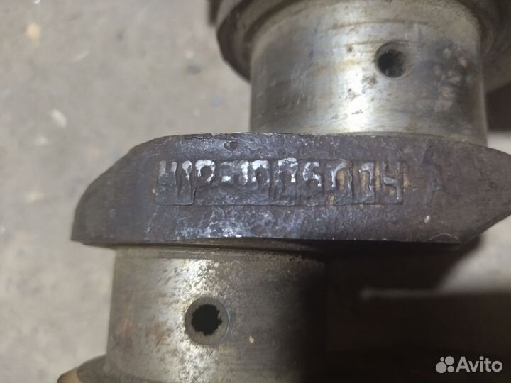 Коленвал Москвич 412 2141 (1.5л)